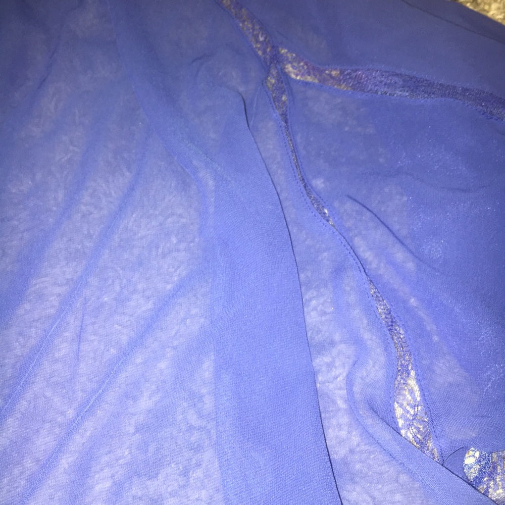 LC Cobalt Blue Button Up Blouse NWOT - Picture 6 of 8